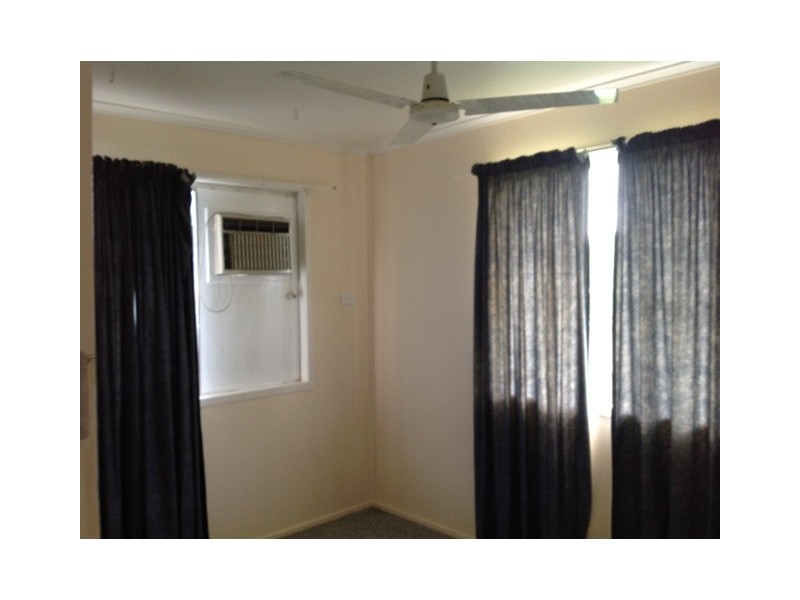 10 Acacia Street, Blackwater QLD 4717