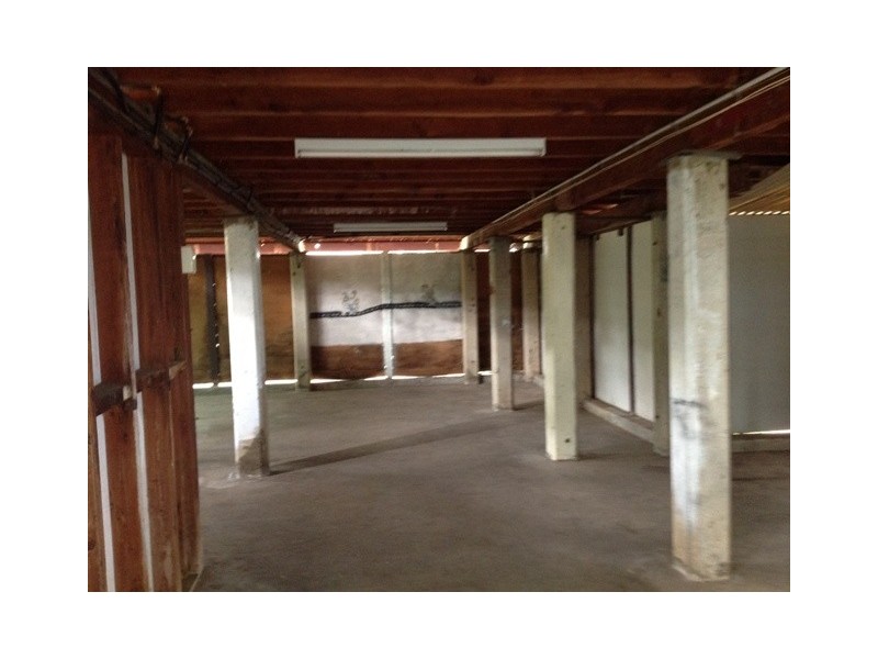 10 Acacia Street, Blackwater QLD 4717