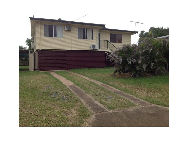 10 Acacia Street, Blackwater QLD 4717