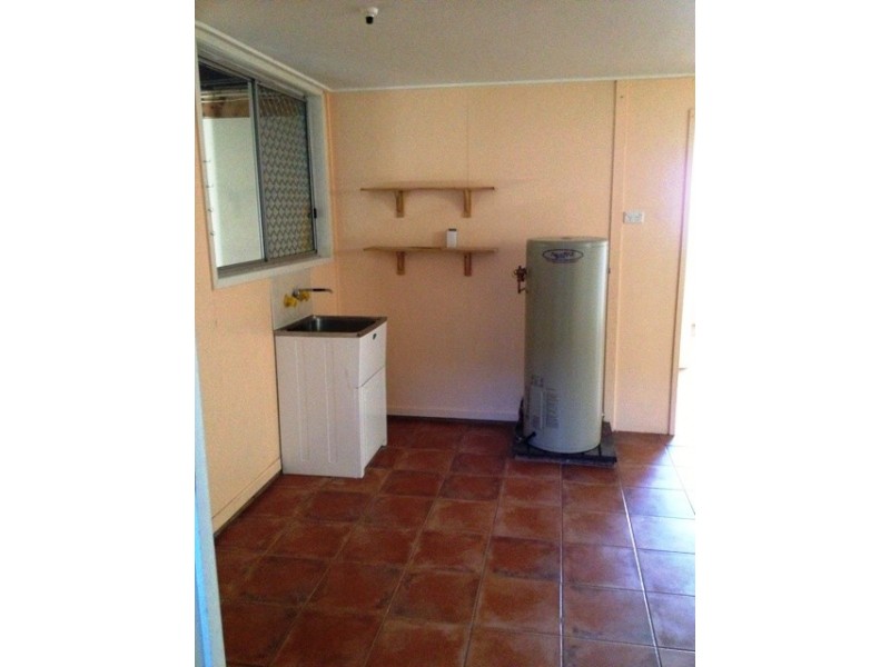 3 Scantlebury, Blackwater QLD 4717