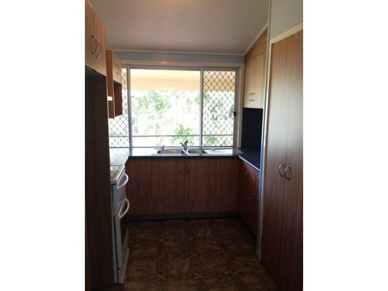 3 Scantlebury, Blackwater QLD 4717