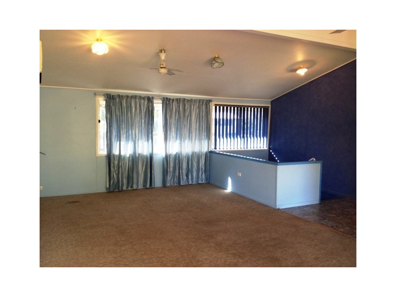 3 Scantlebury, Blackwater QLD 4717