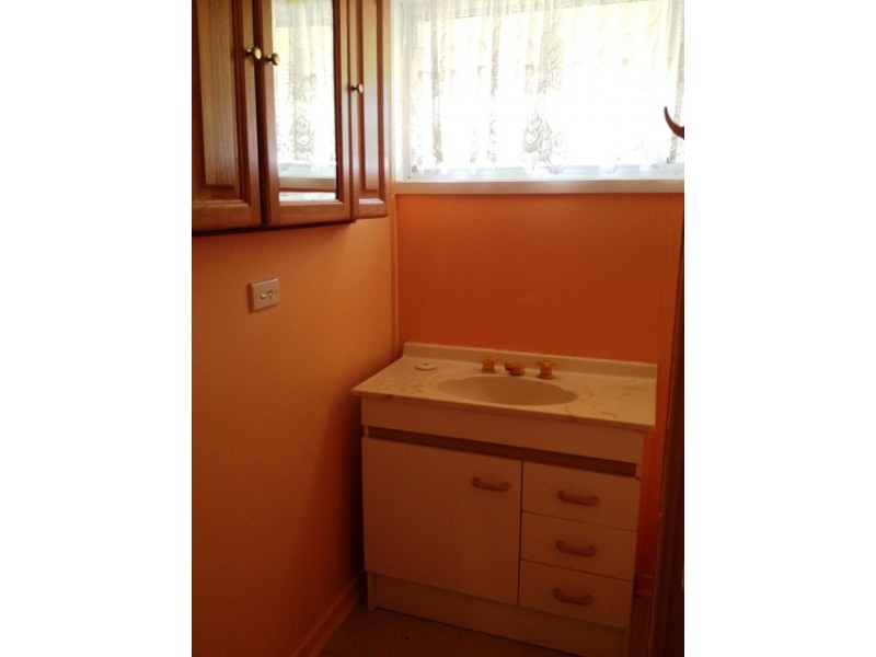 3 Scantlebury, Blackwater QLD 4717