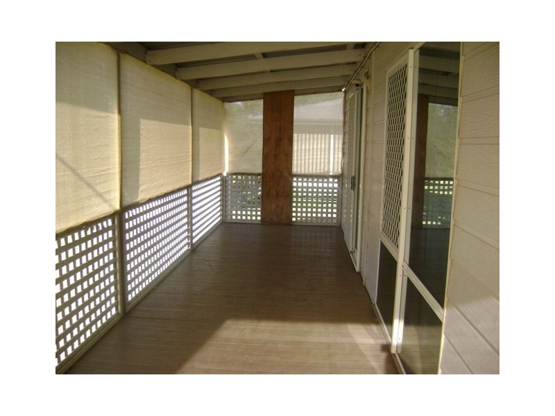 5 Mangrove Street, Blackwater QLD 4717