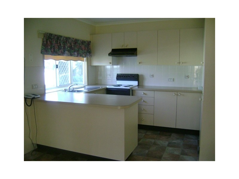 5 Mangrove Street, Blackwater QLD 4717