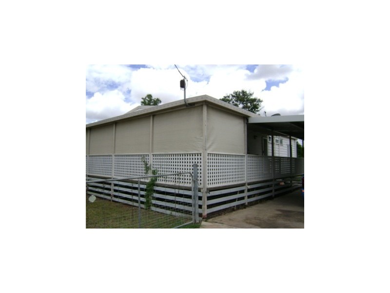 5 Mangrove Street, Blackwater QLD 4717