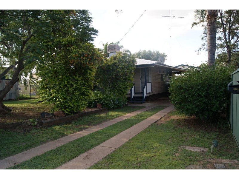 34 Rufus Street, Blackwater QLD 4717