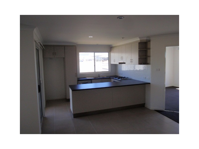 68 Hibiscus Street, Blackwater QLD 4717