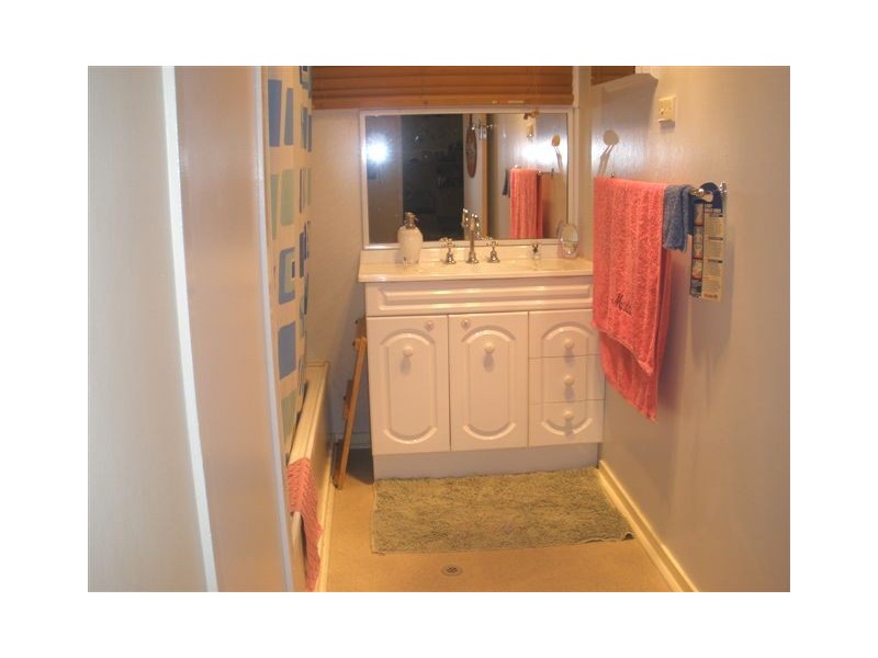 57 Acacia Street, Blackwater QLD 4717