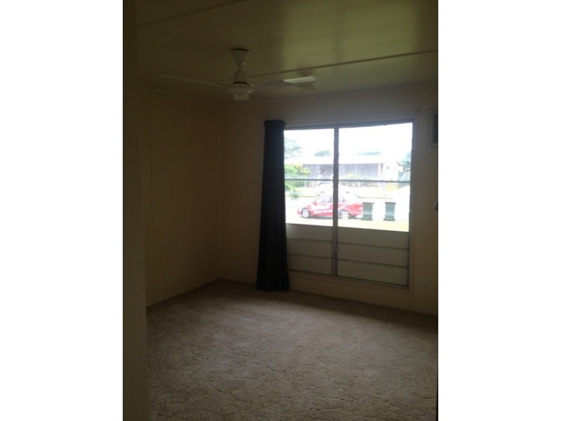 30 Littlefield Street, Blackwater QLD 4717