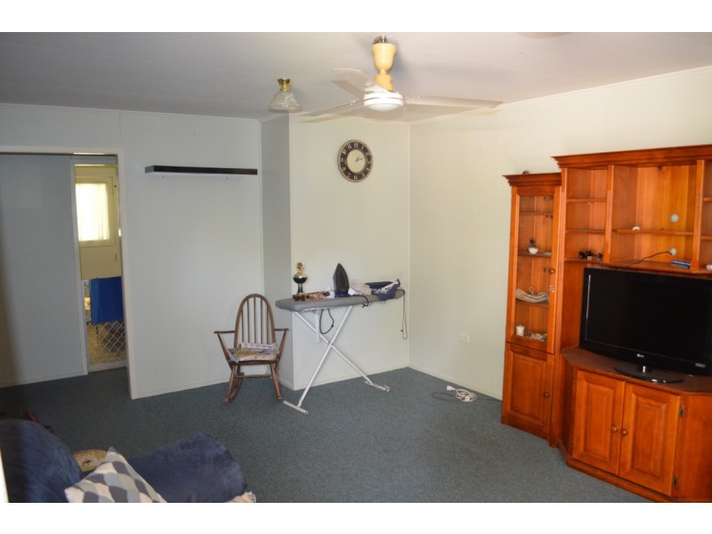 28 Bottletree Avenue, Blackwater QLD 4717