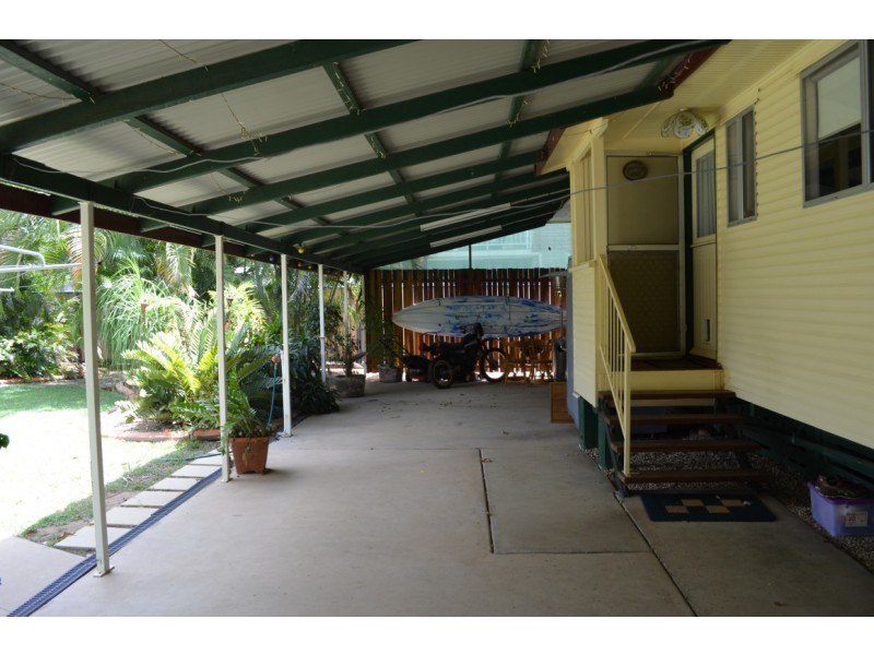28 Bottletree Avenue, Blackwater QLD 4717