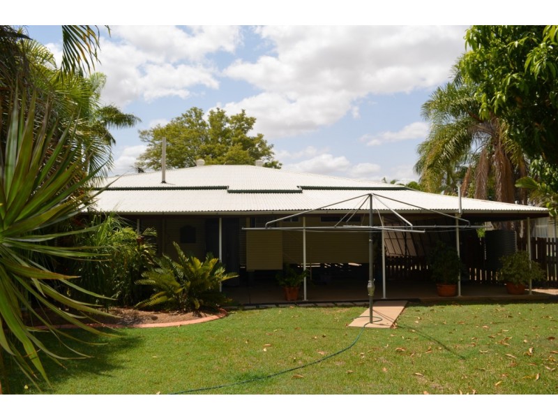 28 Bottletree Avenue, Blackwater QLD 4717