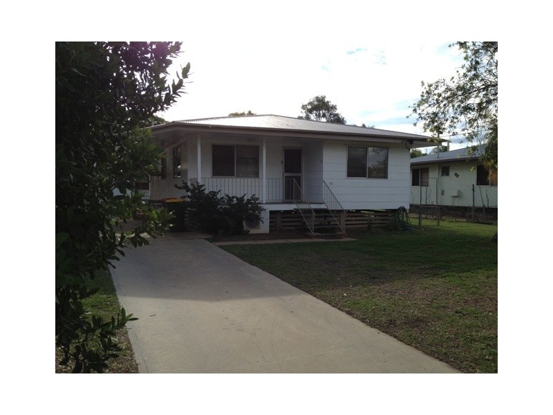 78 Arthur Street, Blackwater QLD 4717