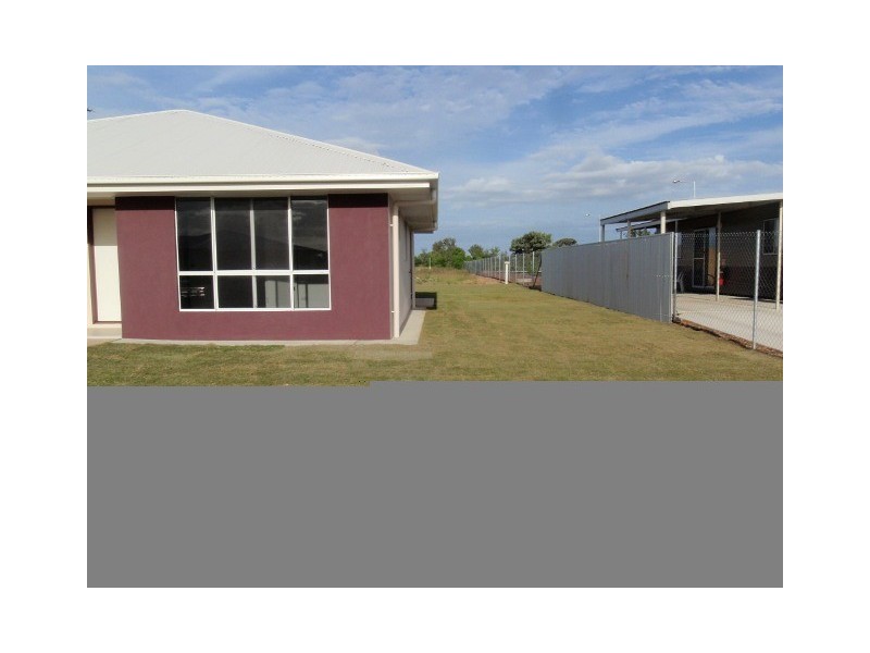 68 Hibiscus Street, Blackwater QLD 4717