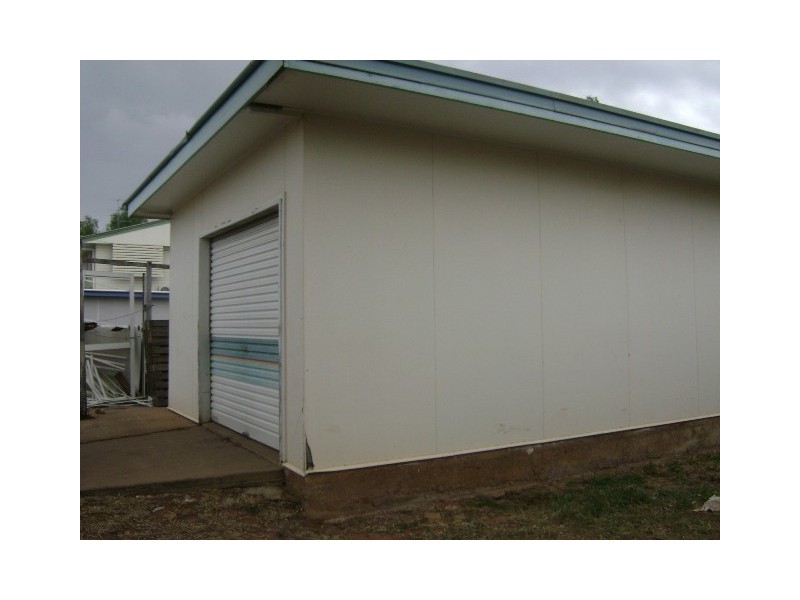 49 Evans Street, Blackwater QLD 4717