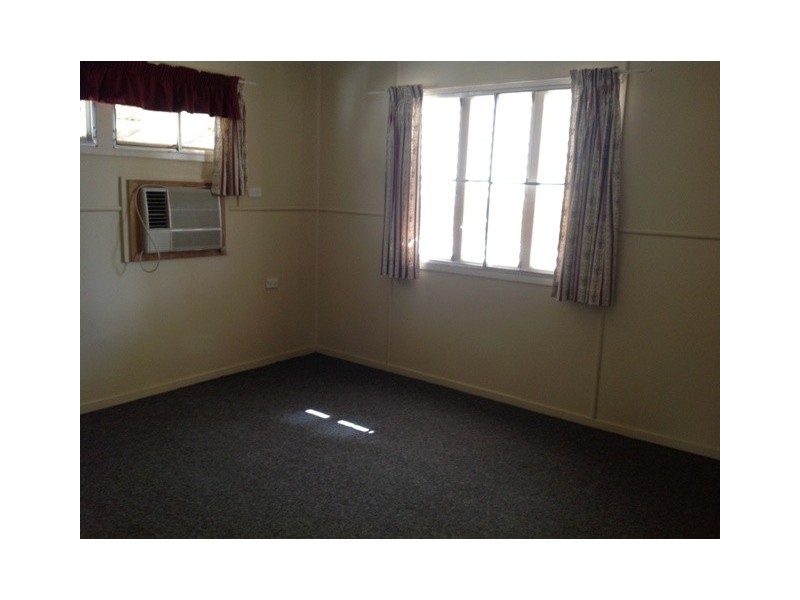 14  Seeman Street, Blackwater QLD 4717