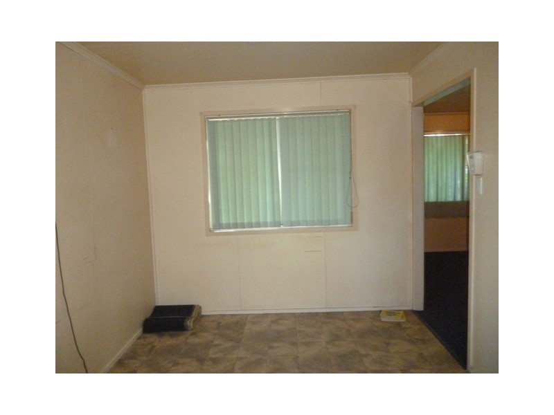 1 Gum Street, Blackwater QLD 4717