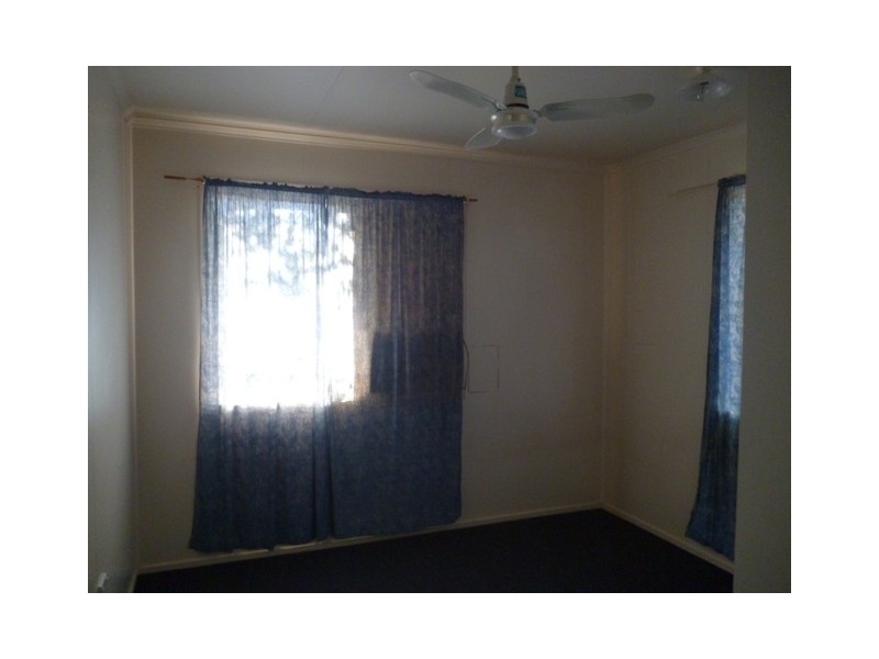 1 Gum Street, Blackwater QLD 4717