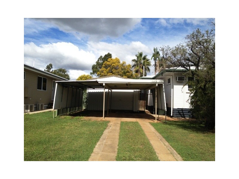 22 Fay Street, Blackwater QLD 4717