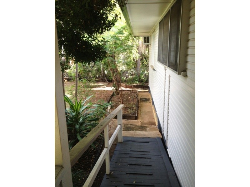 22 Fay Street, Blackwater QLD 4717