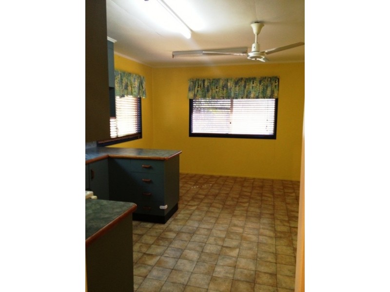 59 LIttlefield Street, Blackwater QLD 4717
