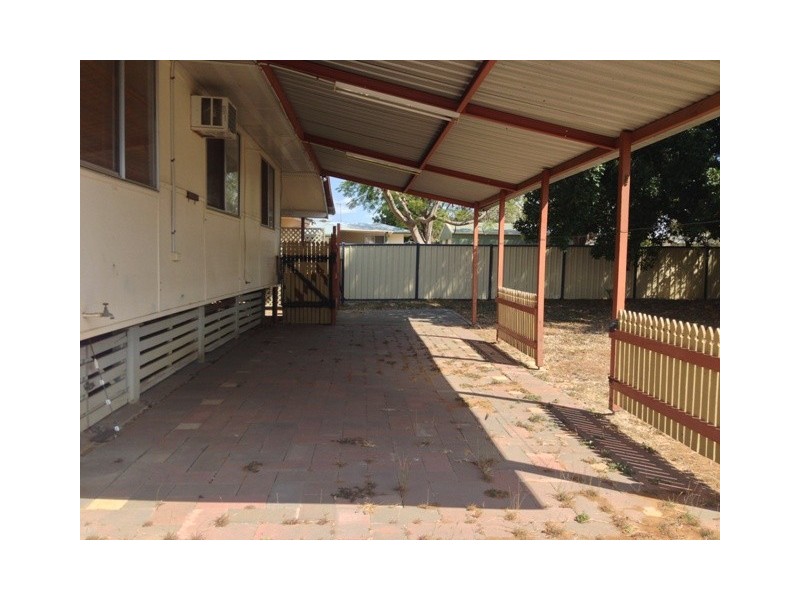 18 Eucalyptus Street, Blackwater QLD 4717