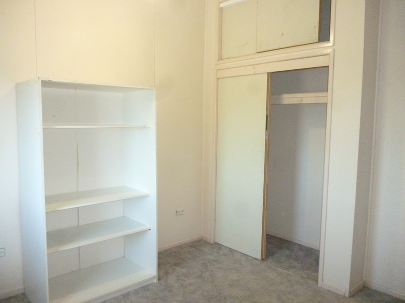 33 Hunter Street, Blackwater QLD 4717