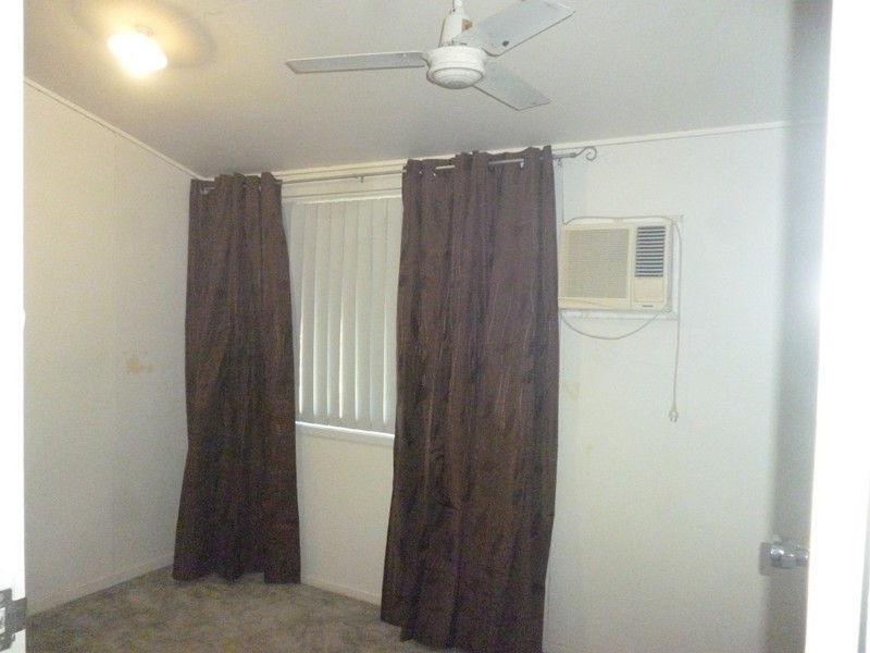 33 Hunter Street, Blackwater QLD 4717