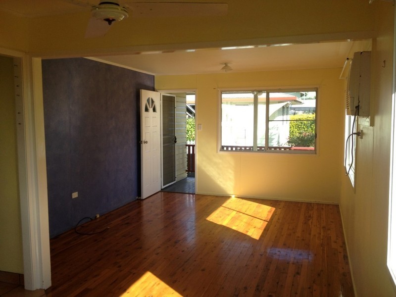 9 Elm Street, Blackwater QLD 4717