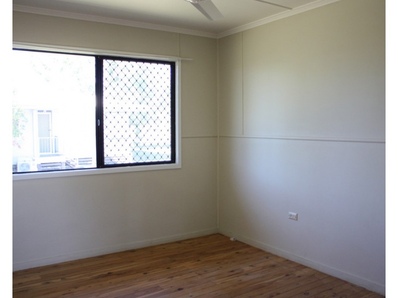 23 Seeman Street, Blackwater QLD 4717