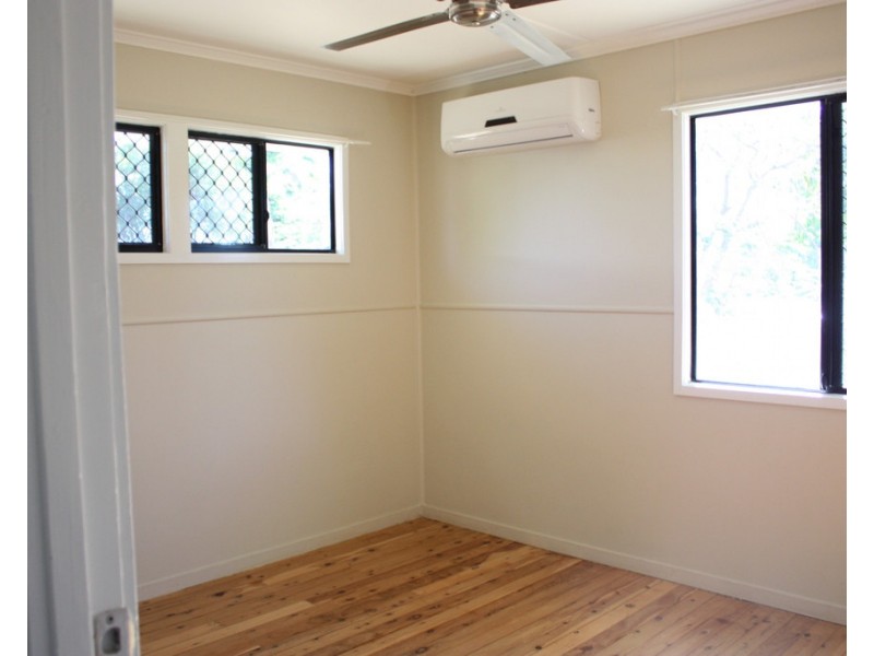23 Seeman Street, Blackwater QLD 4717