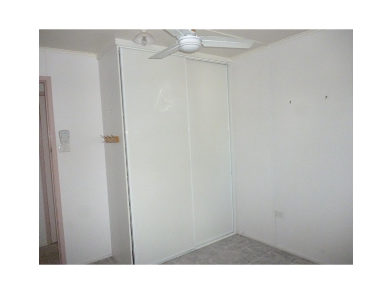 27 Taurus Street, Blackwater QLD 4717