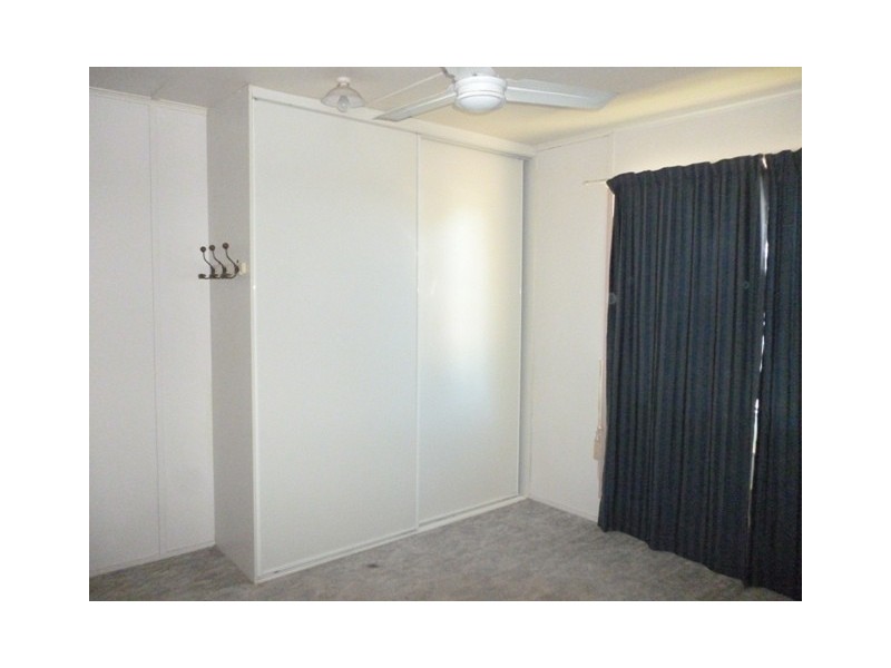 27 Taurus Street, Blackwater QLD 4717