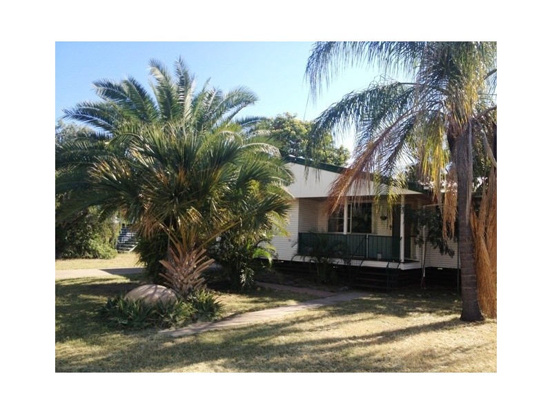 51 Bendee Crescent, Blackwater QLD 4717