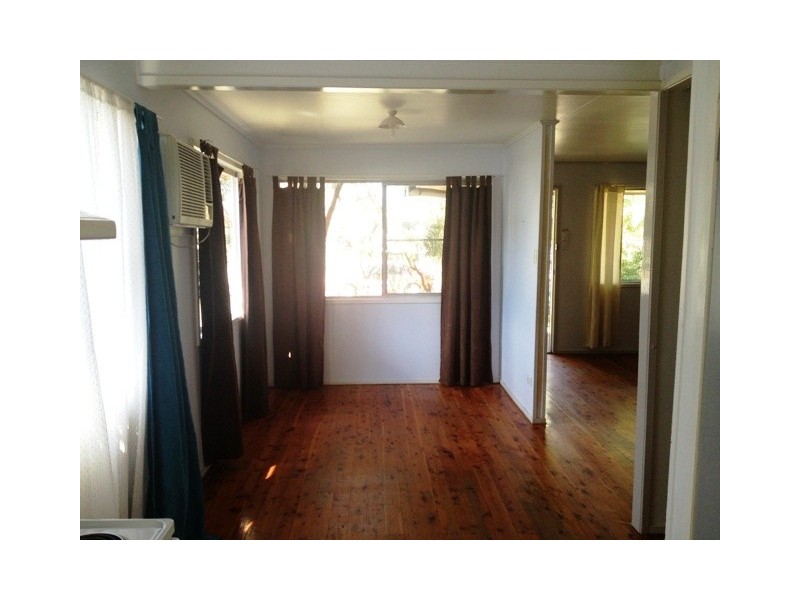 51 Bendee Crescent, Blackwater QLD 4717