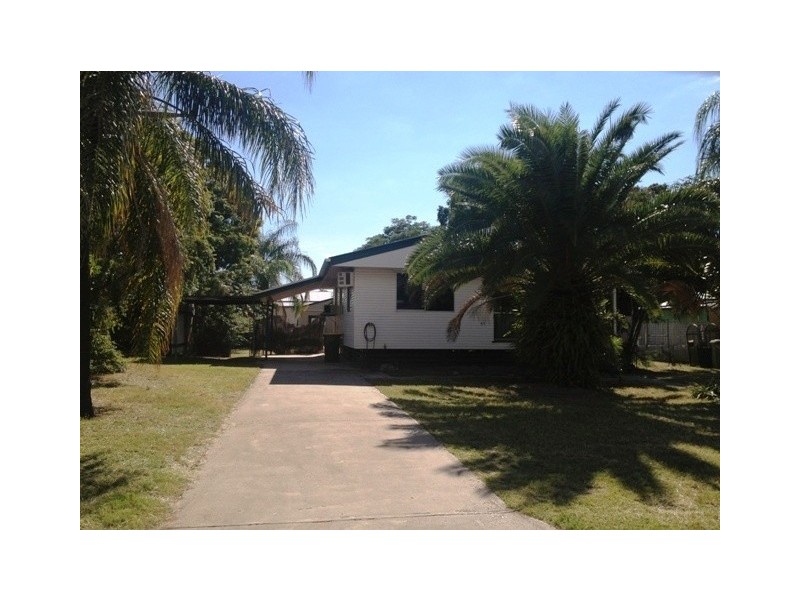 51 Bendee Crescent, Blackwater QLD 4717