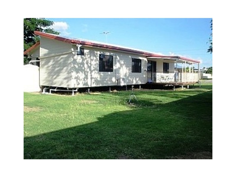 12 Boonery, Blackwater QLD 4717