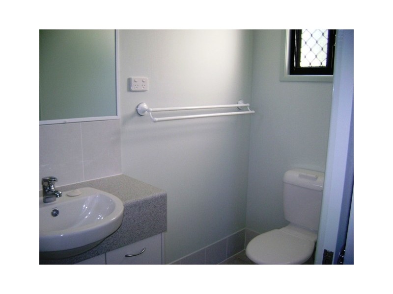 12 Boonery, Blackwater QLD 4717