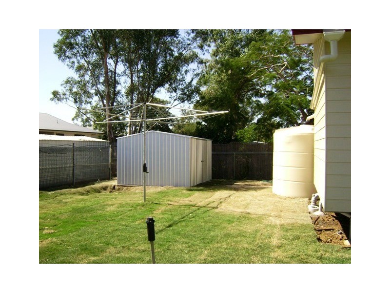 12 Boonery, Blackwater QLD 4717