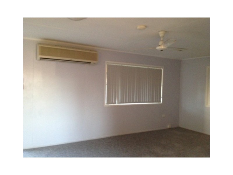 24 Bremner Street, Blackwater QLD 4717