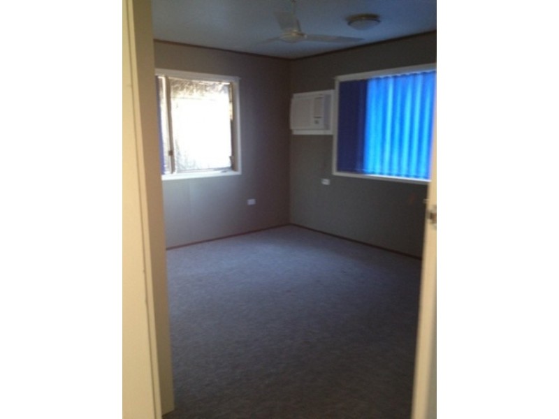 24 Bremner Street, Blackwater QLD 4717