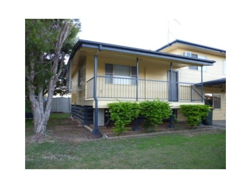 24 Bremner Street, Blackwater QLD 4717