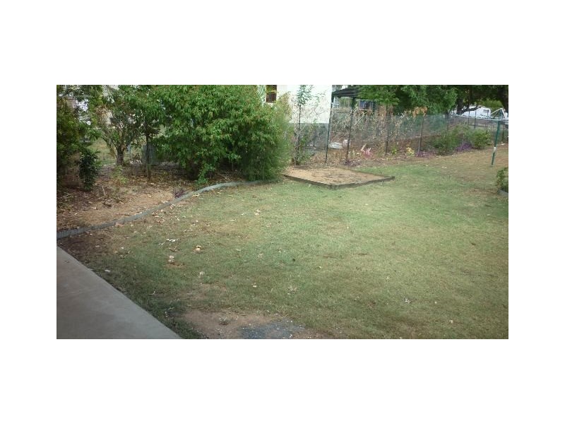 21 Littlefield Street, Blackwater QLD 4717