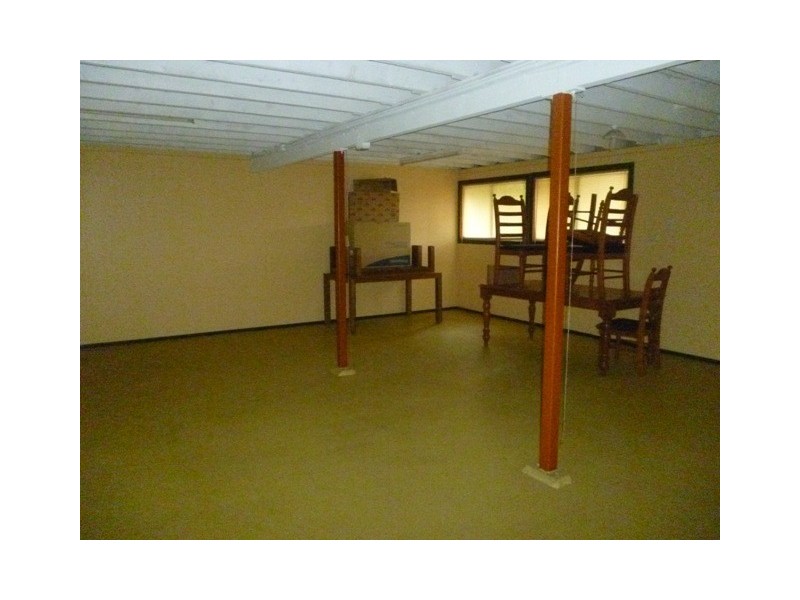 33 Birt Street, Blackwater QLD 4717