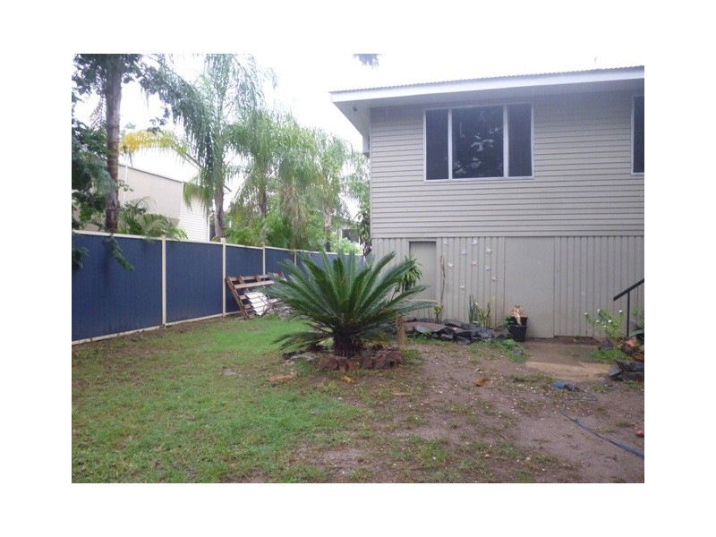 15  Fig Street, Blackwater QLD 4717