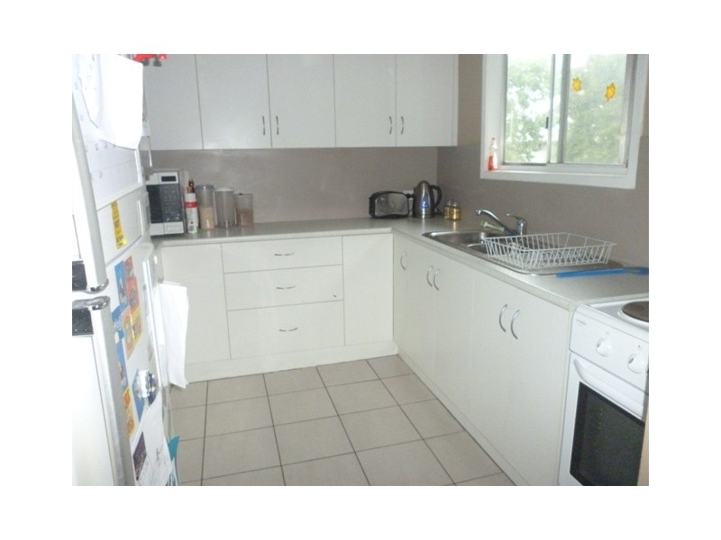 15  Fig Street, Blackwater QLD 4717