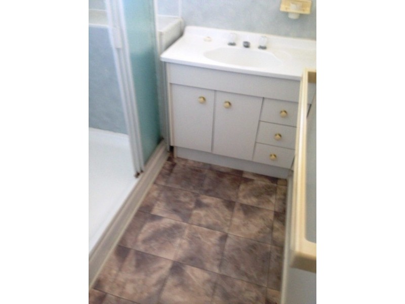 38 Bottletree Avenue, Blackwater QLD 4717