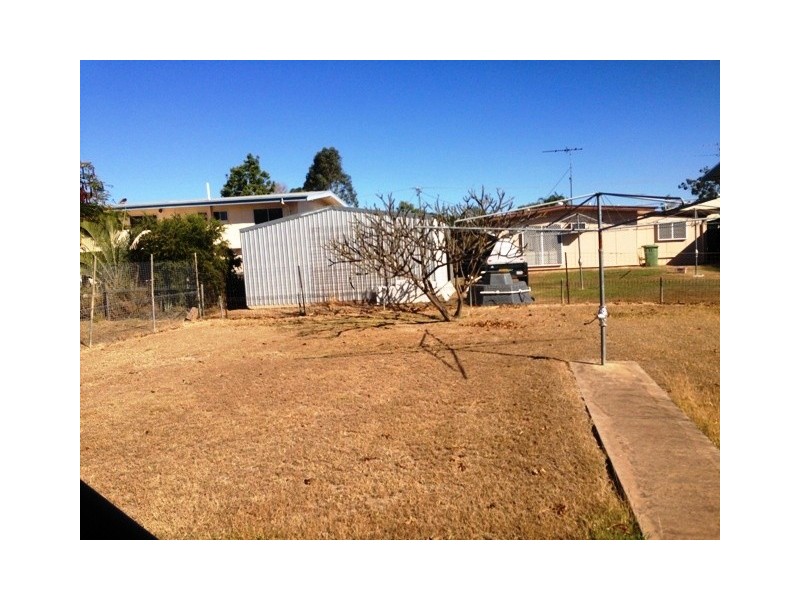 38 Bottletree Avenue, Blackwater QLD 4717