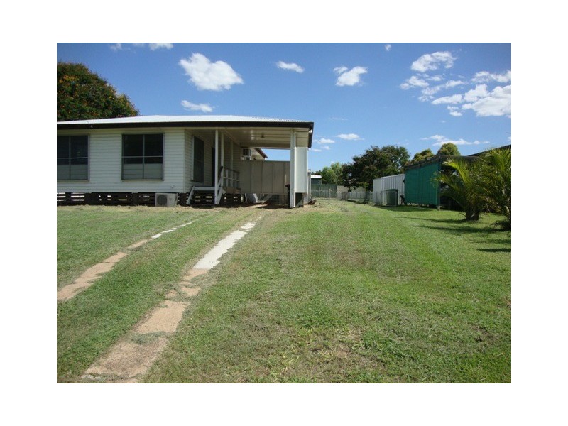 29 Taurus Street, Blackwater QLD 4717